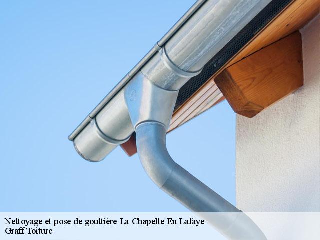 Nettoyage et pose de gouttière la-chapelle-en-lafaye-42380 Graff Toiture