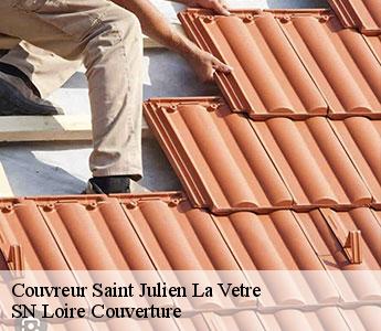 Couvreur  42440