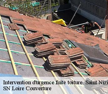 Intervention d'urgence fuite toiture 42190